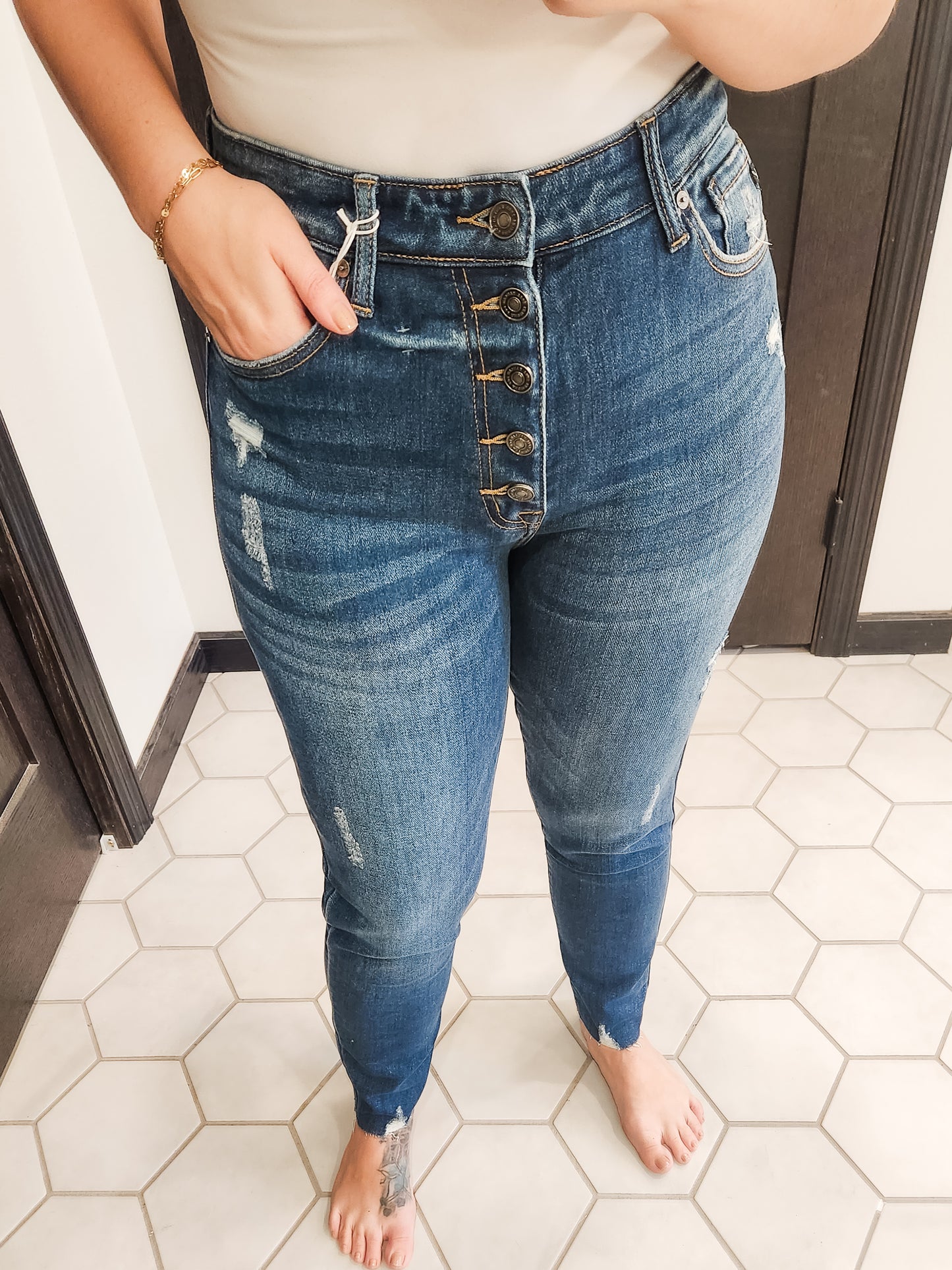 High Rise Cigarette Jeans