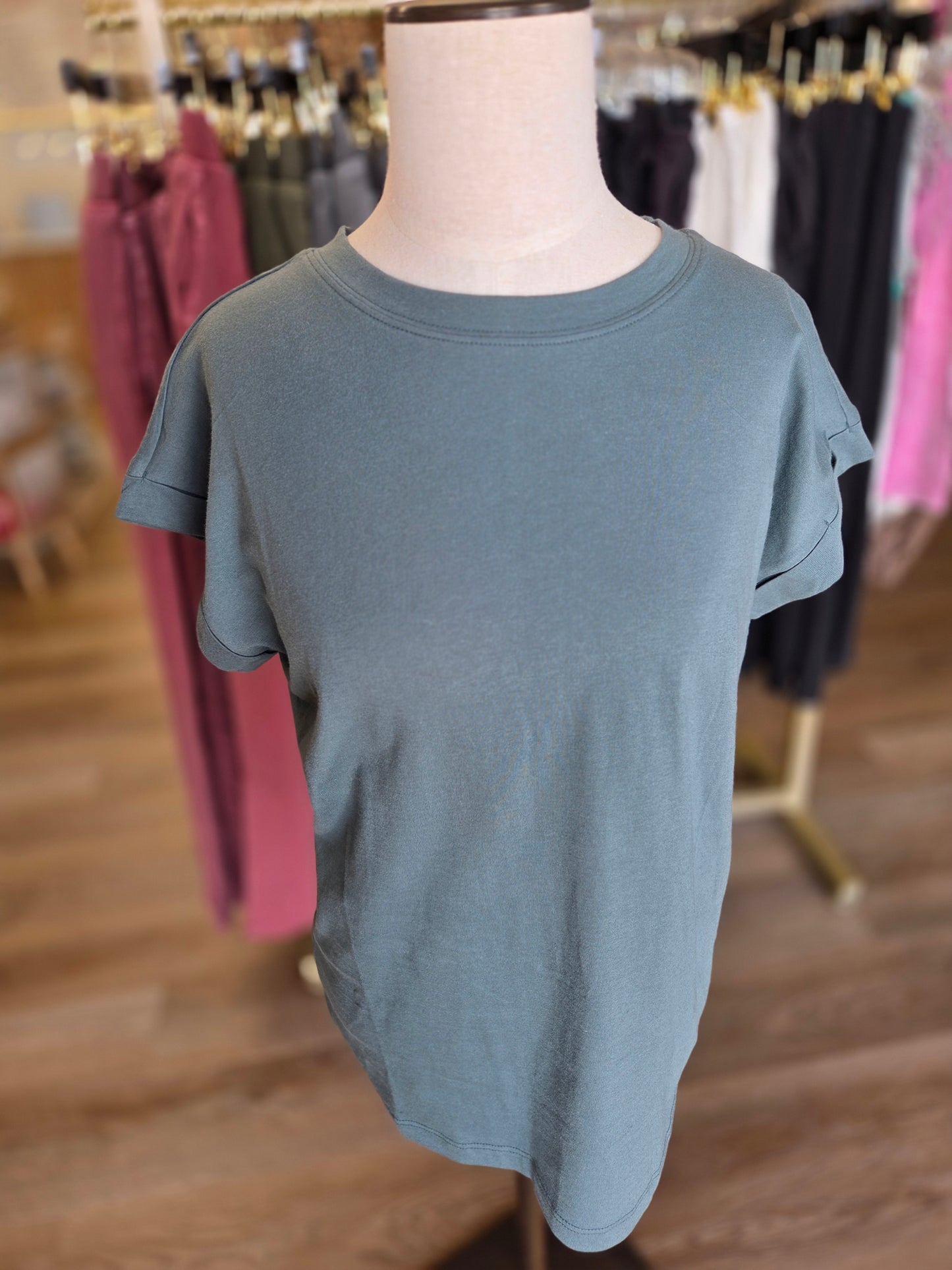 Fold Sleeve Tee