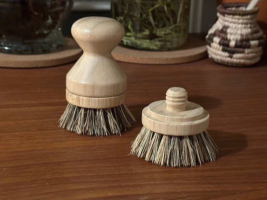 Bamboo Dish Scrubbing Brush with Replaceable Head: Firmer(Coconut Bristle)